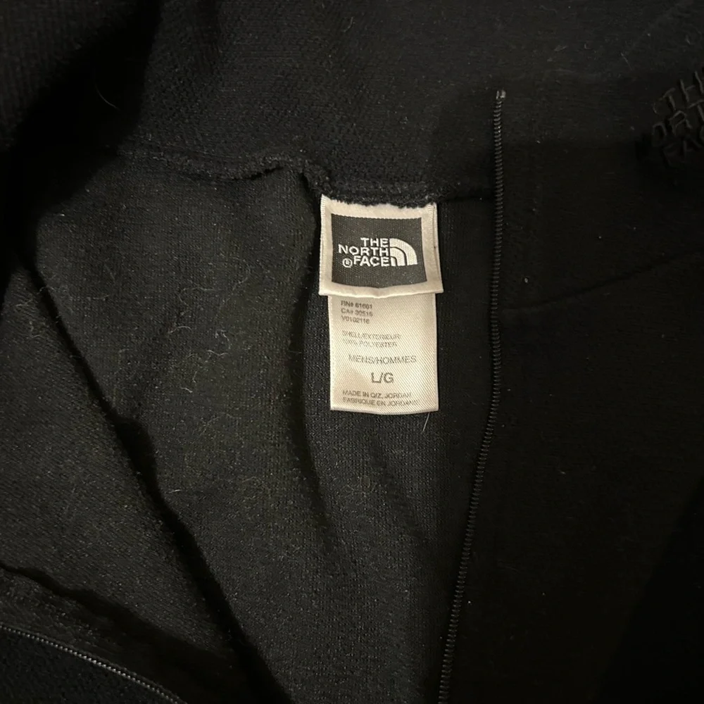 The North Face Quarter Zip Black Pullover Large Long Sleeve Sweater Mens - Picture 3 of 8